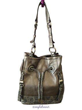B. Makowsky Melanie Drawstring Bucket Bag NWT Pewter Metallic Leather Snake Trim